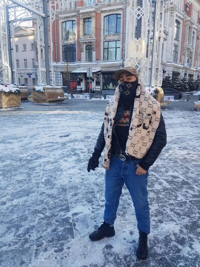  Algiers,   Walid, 31 ,   ,   , c , 
