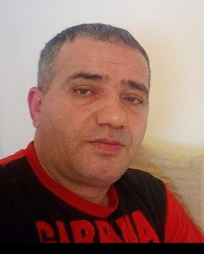  ,   Kamal, 49 ,   ,   