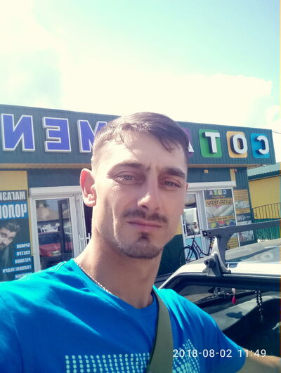  ,   Seryoga, 36 ,   