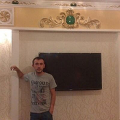  ,   Farhod, 44 ,   
