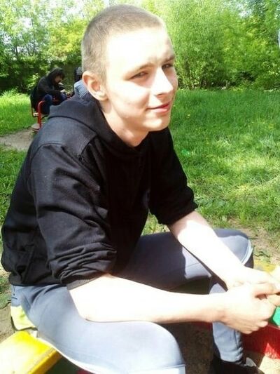  ,   Denis, 27 ,   ,   