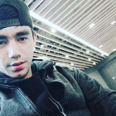  ,   Shoxrux, 31 ,   ,   