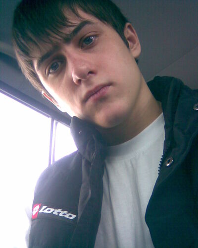  ,   Re, 29 ,   ,   , c 
