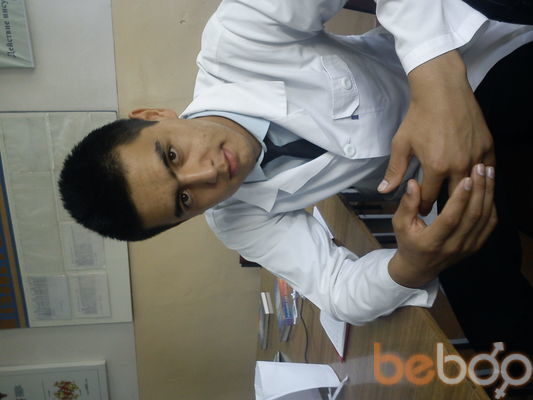  ,   Magomed, 32 ,   ,   , c 