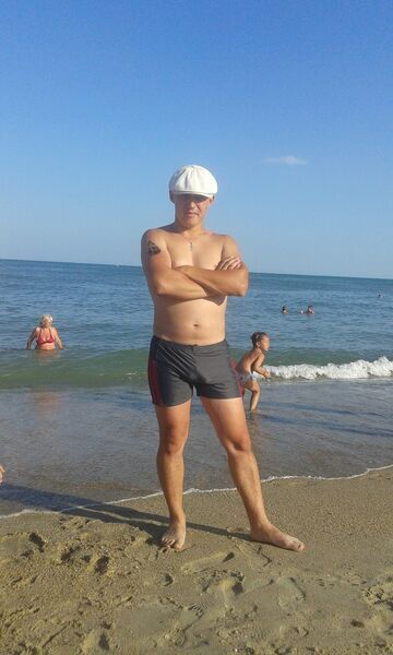  ,   Sergey, 34 ,   