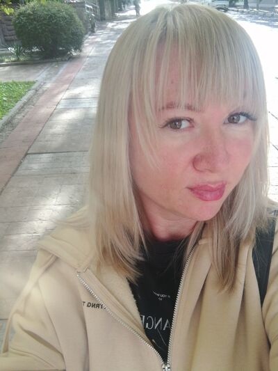  ,   Kenza, 44 ,   ,   , c , 