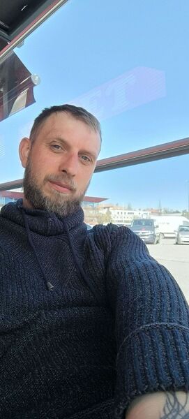  ,   Artur, 36 ,   ,   , c , 