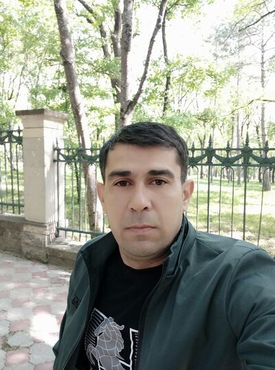 ,   Alik, 39 ,   ,   