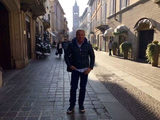  Mandan,   Mikeanfree, 59 ,   ,   , c 
