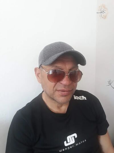  ,   Anatolij, 58 ,   ,   