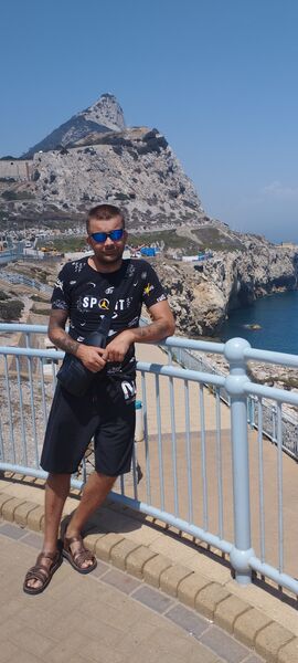  ,   Mareks, 43 ,   ,   , c 