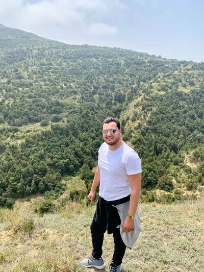  ,   Adam, 40 ,   ,   
