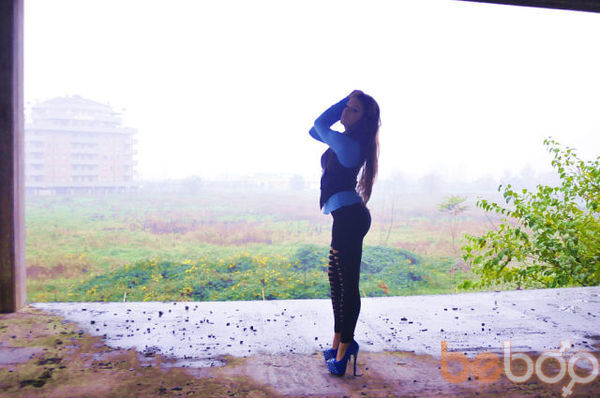  ,   Dana, 32 ,   , 