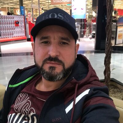  ,   Harvey, 49 ,   ,   