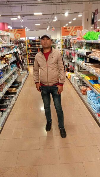  ,   Bakhrom, 35 ,   ,   