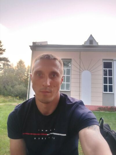  ,   Konstantin, 33 ,   ,   , c 