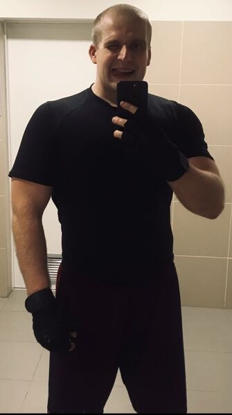 --,   , 33 ,   c 