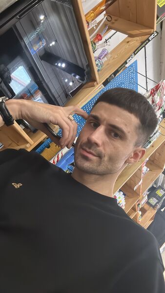  ,   Jory, 29 ,   ,   