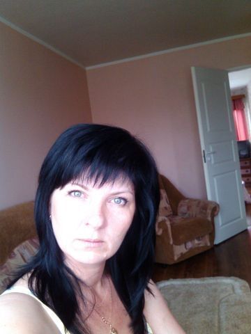  ,   Tatjana, 54 ,   ,   