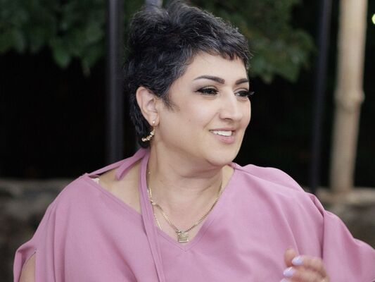  ,   Karina, 55 ,   ,   