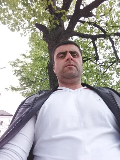  ,   Bakhtiyor, 43 ,  