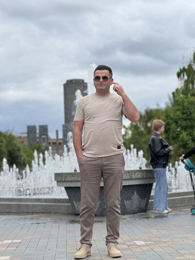  ,   Andranik, 35 ,   ,   
