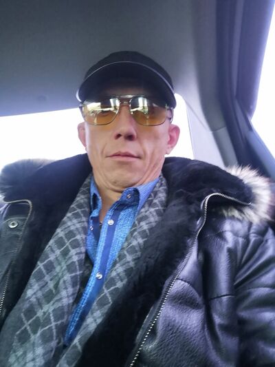  ,   Vova, 33 ,   ,   