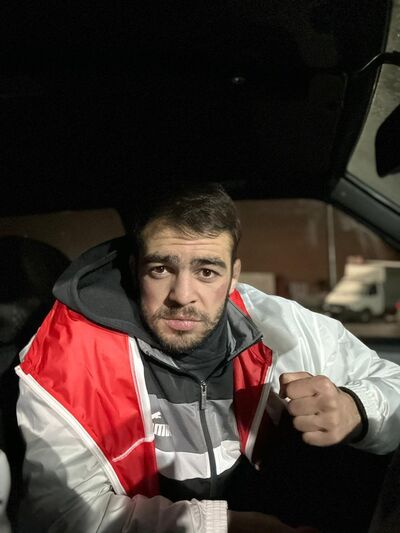  ,   Azamat, 27 ,   ,   , c , 