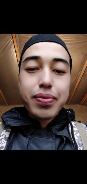  ,   Djoni, 29 ,   ,   , c 