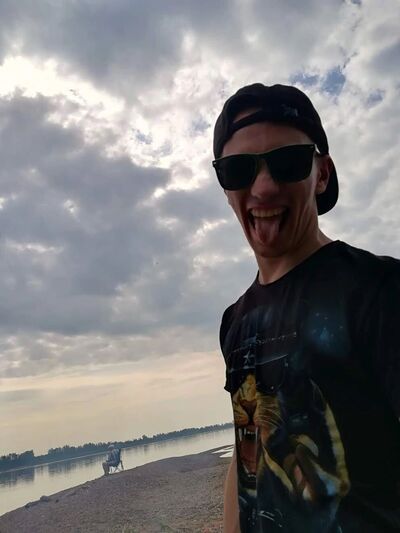  ,   , 28 ,  
