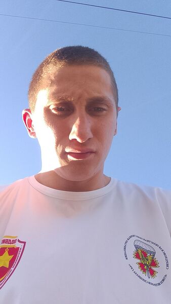  ,   Igor, 32 ,   ,   