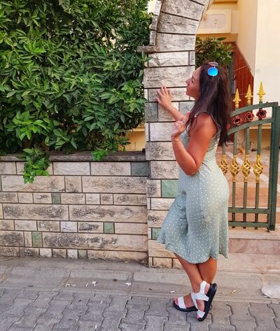  ,   Regina, 34 ,     , c , 