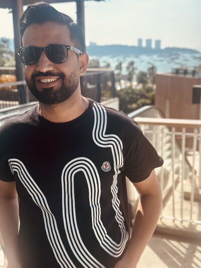  ,   Omer, 31 ,   ,   