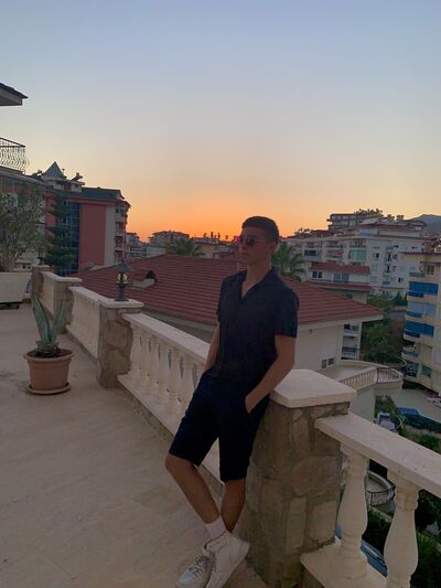  Alanya,   Valeriy, 20 ,   ,   