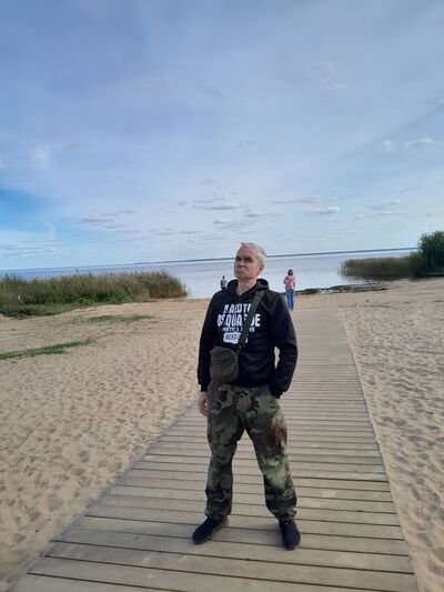  -,   Anton, 54 ,   ,   , c , 