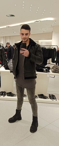  ,   Gray, 29 ,   
