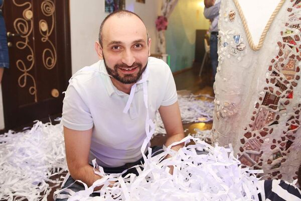  ,   Mikhail, 42 ,   ,   