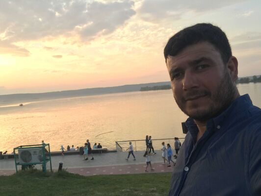  ,   Mehmet, 43 ,   ,   