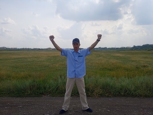  ,   Ivan, 48 ,   c 
