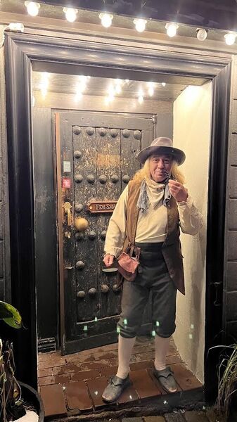  ,   Albert, 62 ,   ,   
