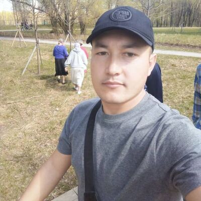  ,   Ruslan, 32 ,   ,   