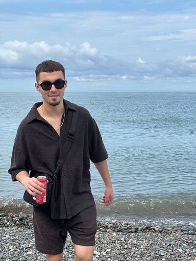  ,   Temur, 23 ,   ,   , c , 