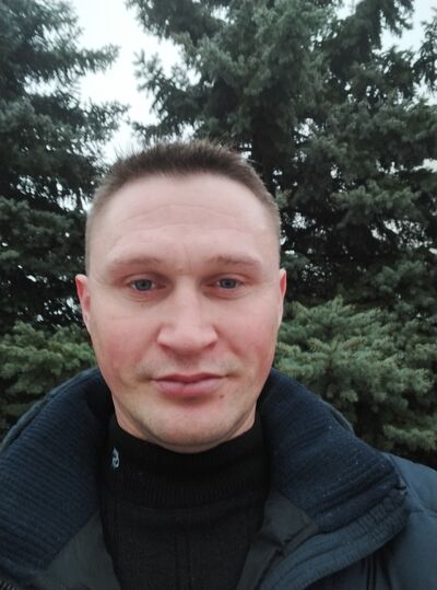  ,   Anton, 42 ,   , 