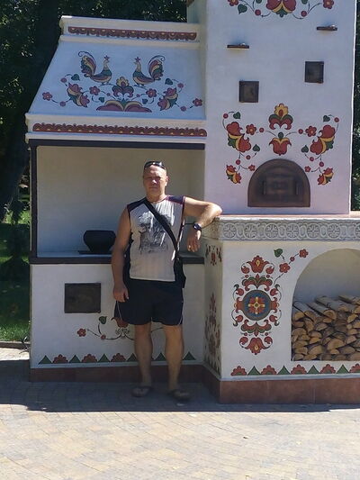  --,   Aleks, 48 ,   