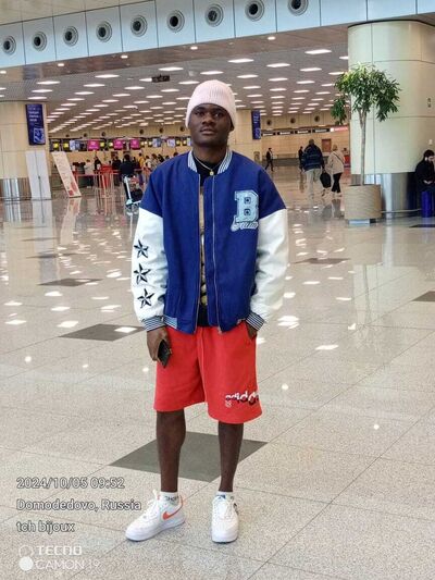  ,   Thierry, 28 ,   ,   