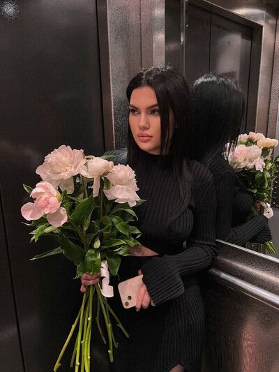  ,   Lexy, 21 ,   ,   