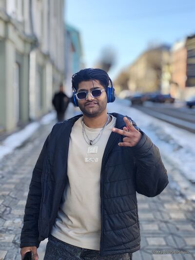 ,   Pradeep, 24 ,   ,   