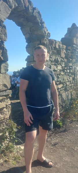  ,   Pavel, 38 ,   ,   