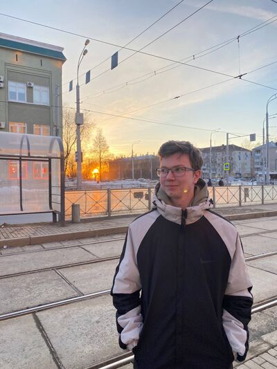  ,   Arsen, 18 ,   ,   , c 