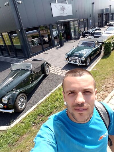  Stuttgart,    , 34 ,   